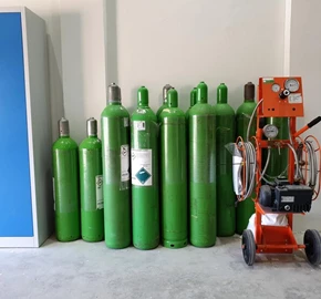 تفاوت دستگاه اکسیژن ساز با سیلندر اکسیژن